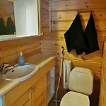 Pikkulammenkuja 1a Chalet *