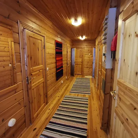Pikkulammenkuja 1a Chalet