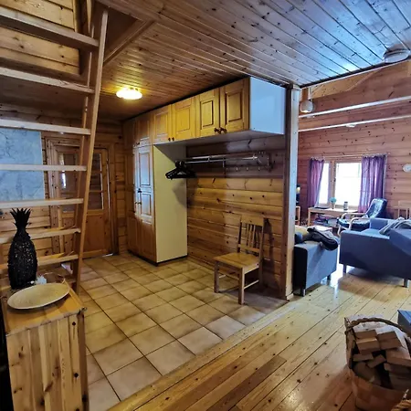 Pikkulammenkuja 1a Chalet